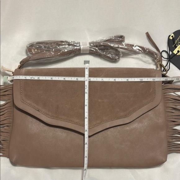 Moda Luxe “Natural Solstice” Taupe Suede & Faux-Leather Fringe Crossbody Bag NWT - Picture 7 of 7